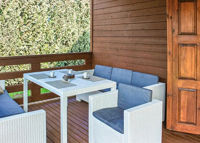 Сasa de vacaciones Amazing In With Kitchen