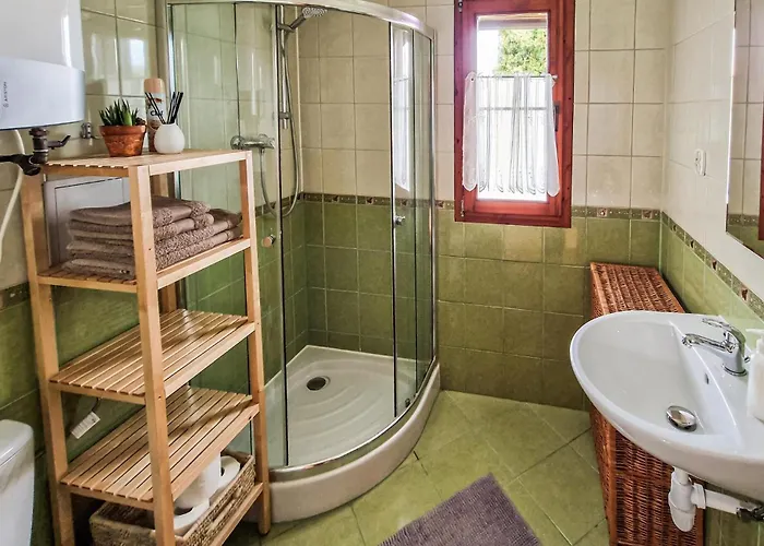 Amazing In With Kitchen *